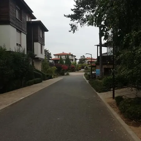 Studio In Marina דירה